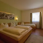 Ξενοδοχείο Munde 4*