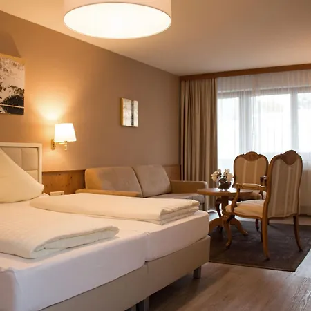 Munde Hotel