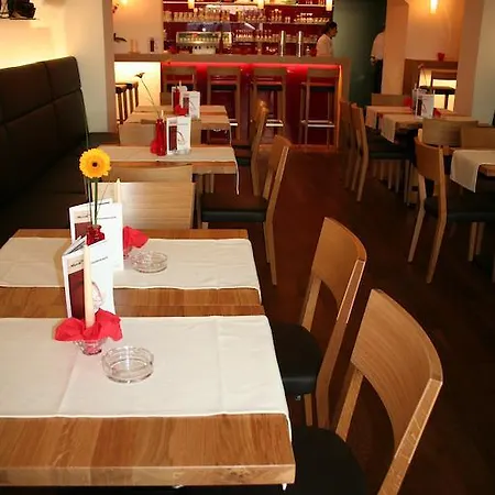 Munde Hotel