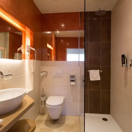 Munde Hotel 4*