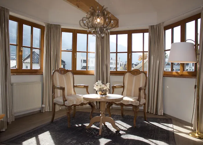 Ξενοδοχείο Munde 4*