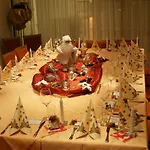 蒙德酒店 酒店 4*
