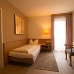 Munde Hotel 4*