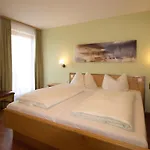 Munde Hotel