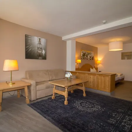Munde Hotel